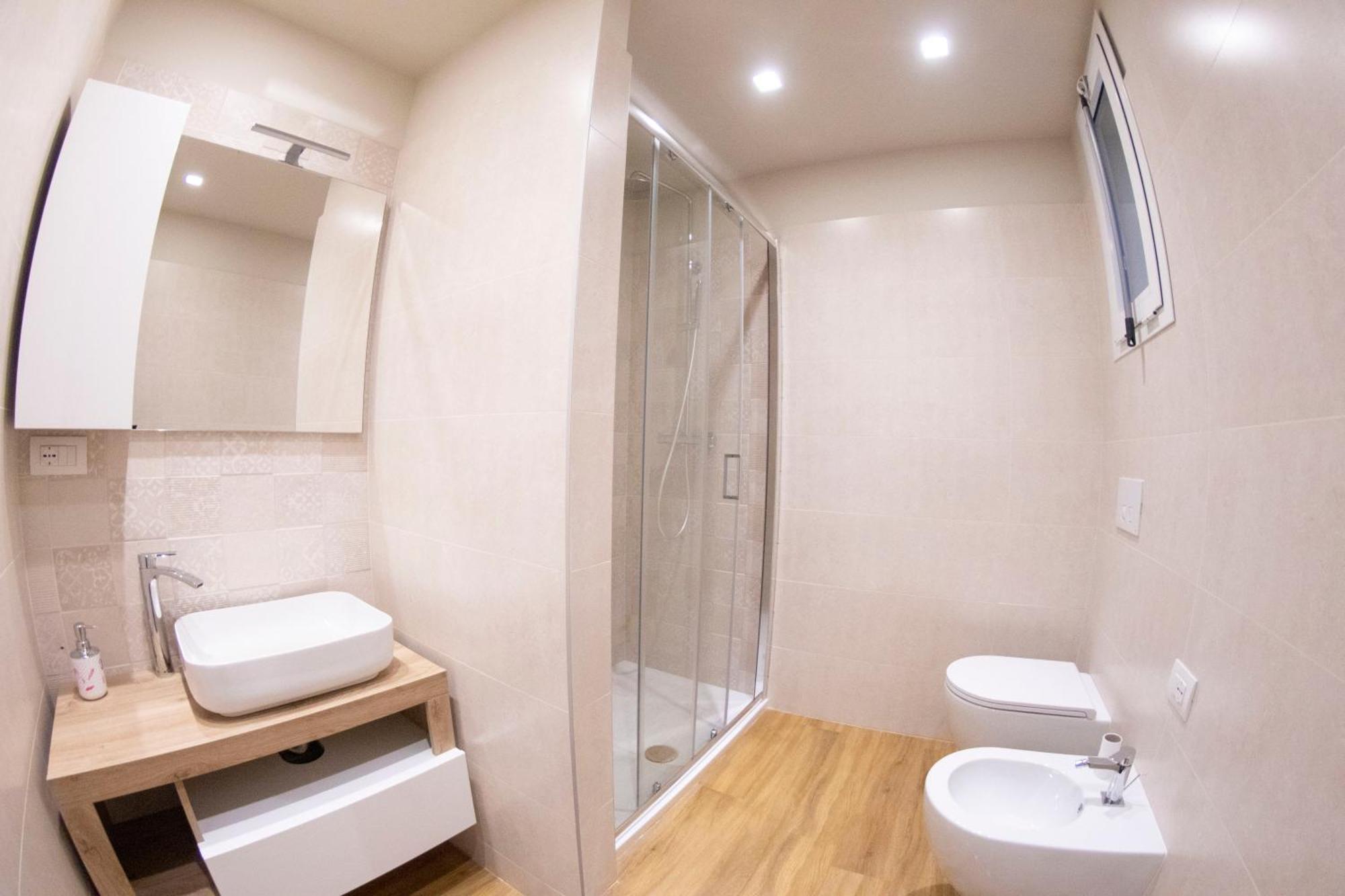 Berry Rooms Cagliari Ngoại thất bức ảnh