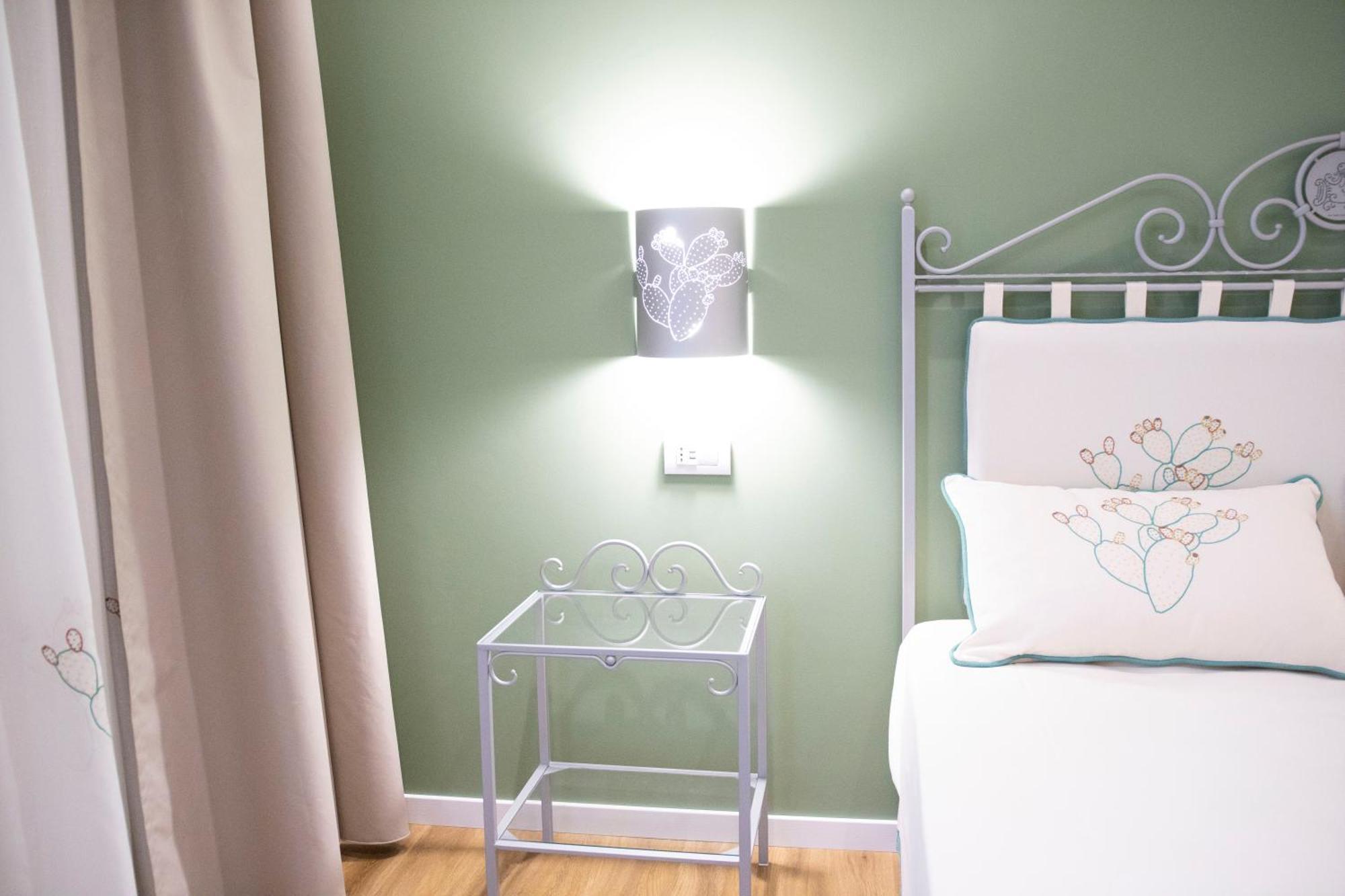 Berry Rooms Cagliari Ngoại thất bức ảnh